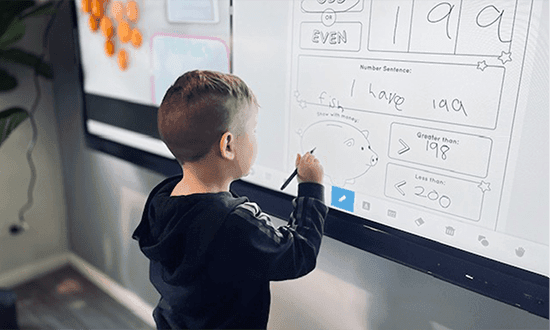 touch-screen-lynx-whiteboard