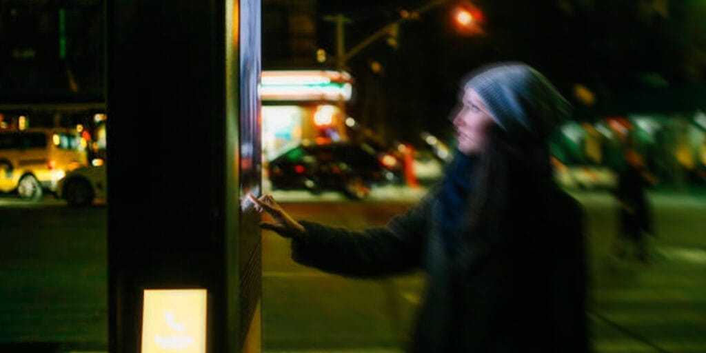 Tecnologia Zytronic per chioschi esterni